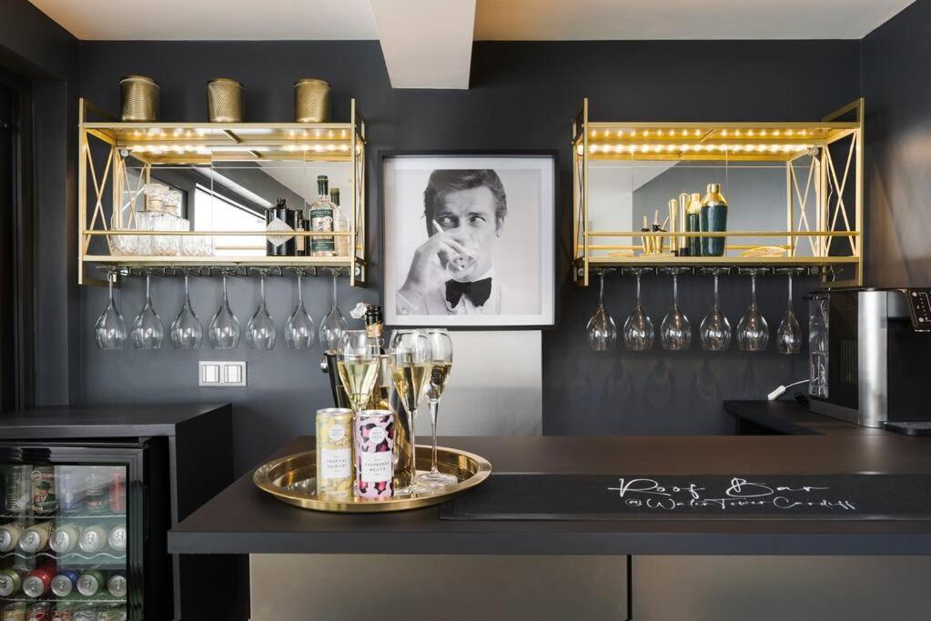 فيلا Luxury Water Tower I Roof Bar I Cinema كارديف المظهر الخارجي الصورة