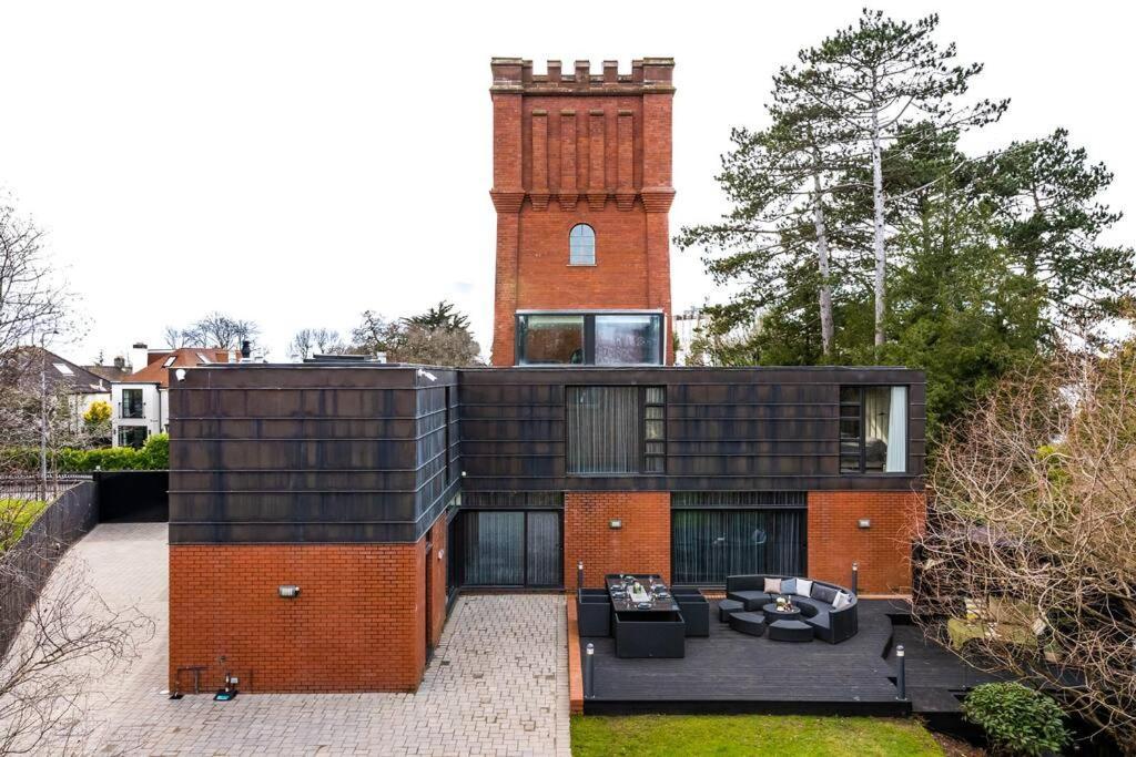 فيلا Luxury Water Tower I Roof Bar I Cinema كارديف المظهر الخارجي الصورة