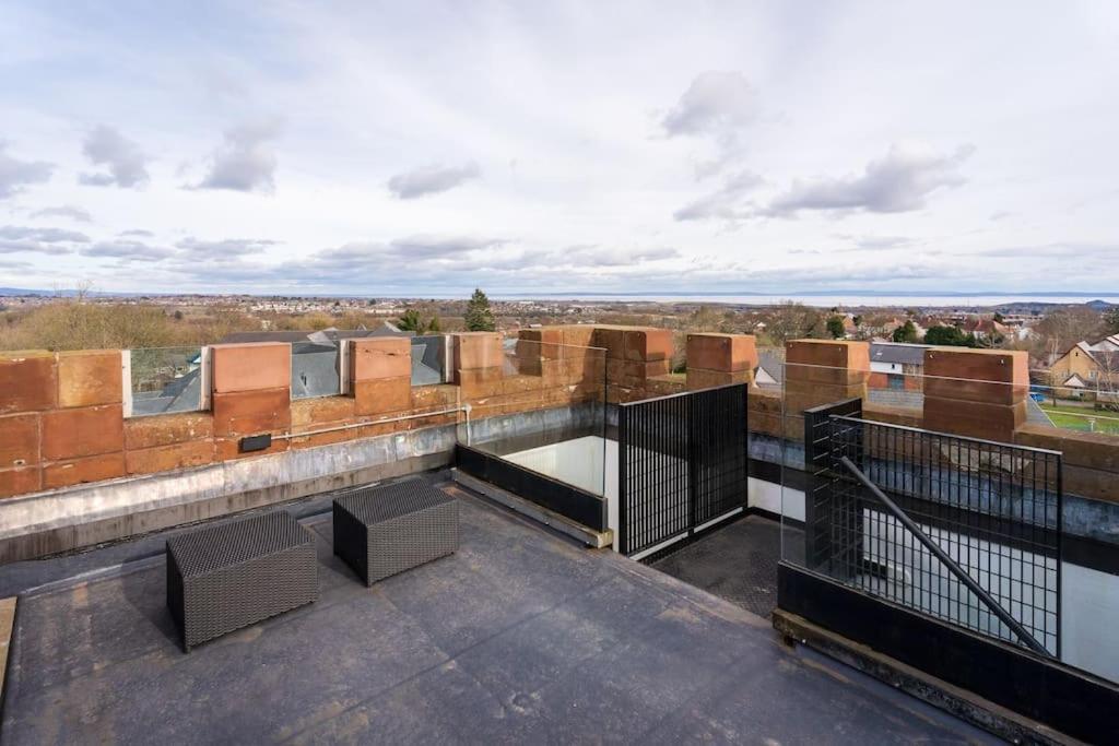 فيلا Luxury Water Tower I Roof Bar I Cinema كارديف المظهر الخارجي الصورة