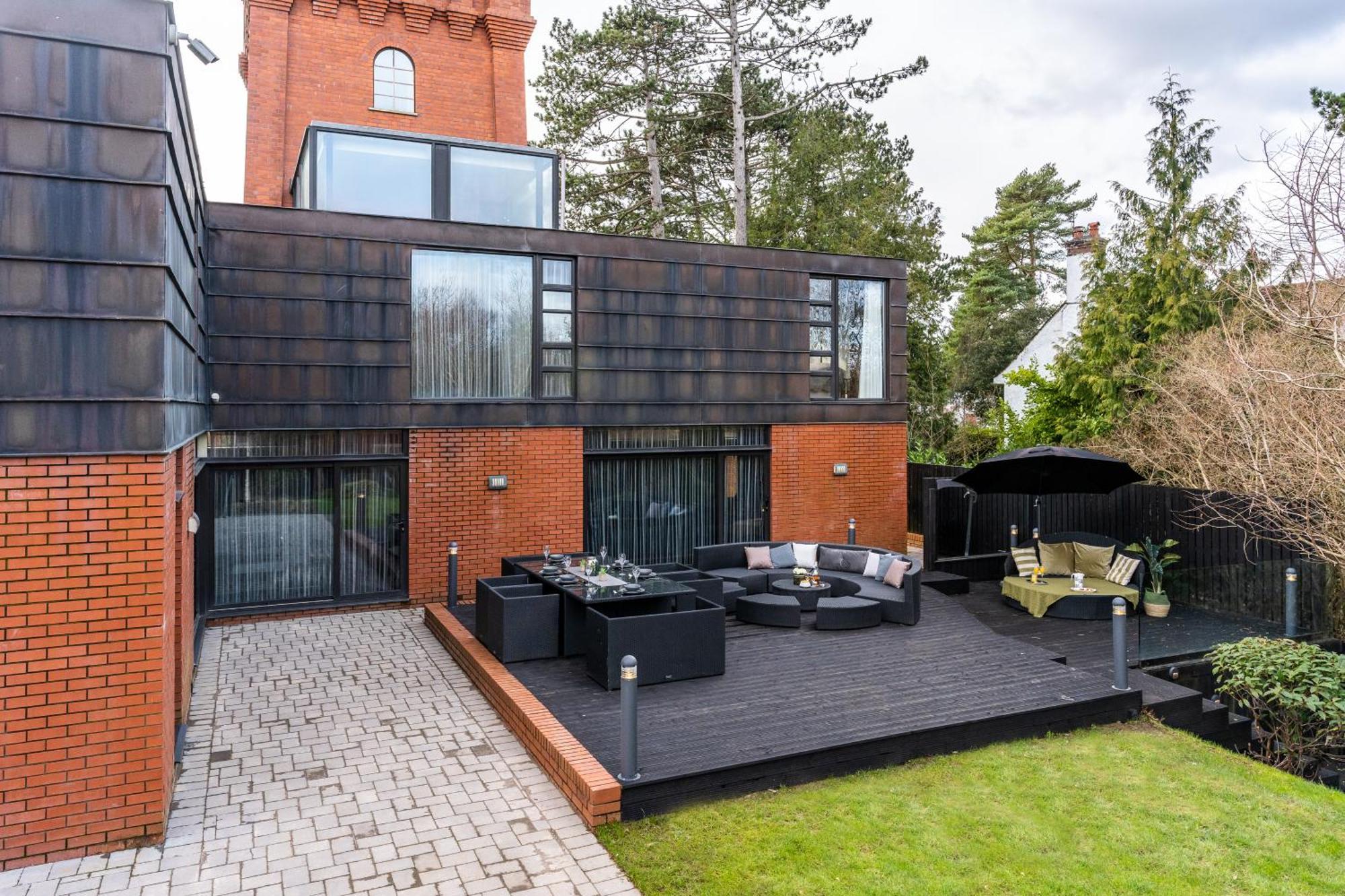 فيلا Luxury Water Tower I Roof Bar I Cinema كارديف المظهر الخارجي الصورة